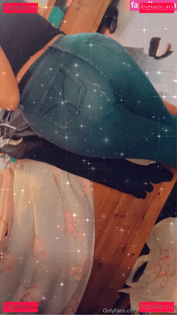 vampaliciousss Onlyfans Photo Gallery 