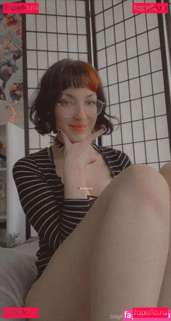 pinexgrey Onlyfans Photo Gallery 