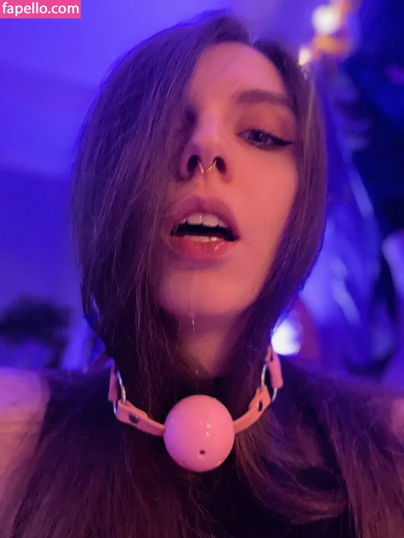 yumiibunni Onlyfans Photo Gallery 