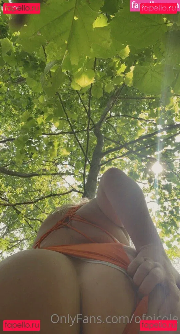ofnicole Onlyfans Photo Gallery 