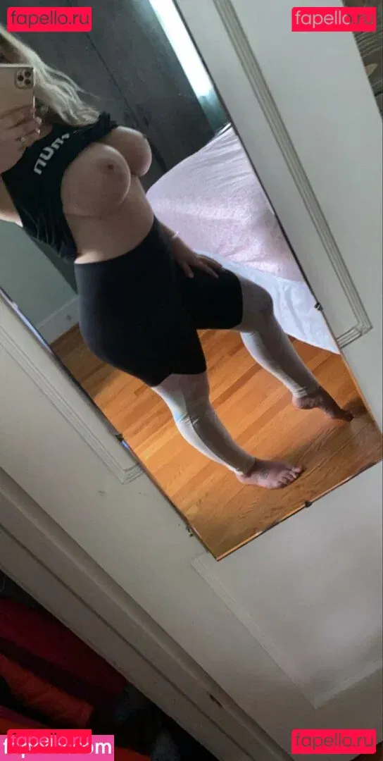 ofnicole Onlyfans Photo Gallery 