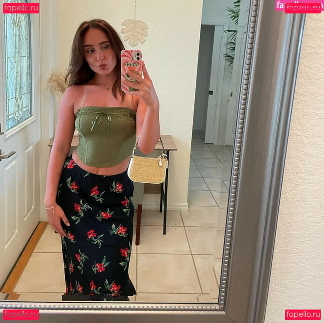 _chlocooper Onlyfans Photo Gallery 