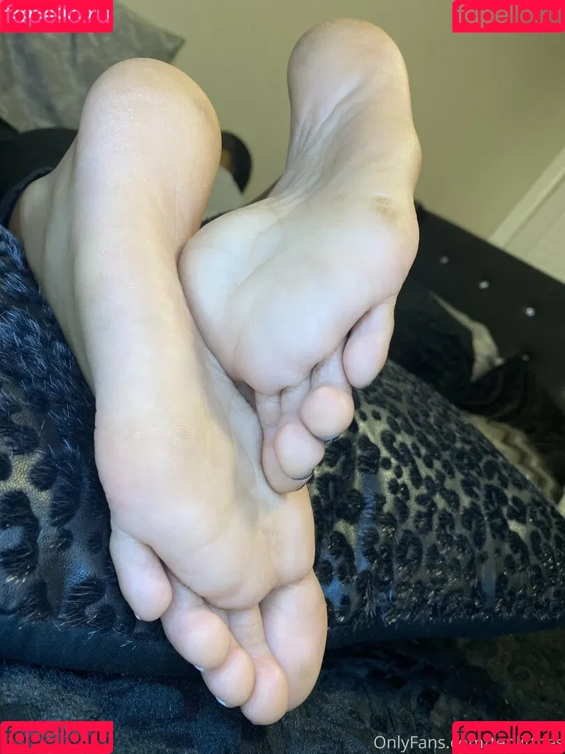 tenlittoes Onlyfans Photo Gallery 