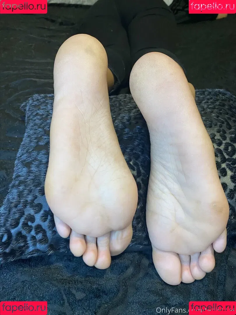tenlittoes Onlyfans Photo Gallery 