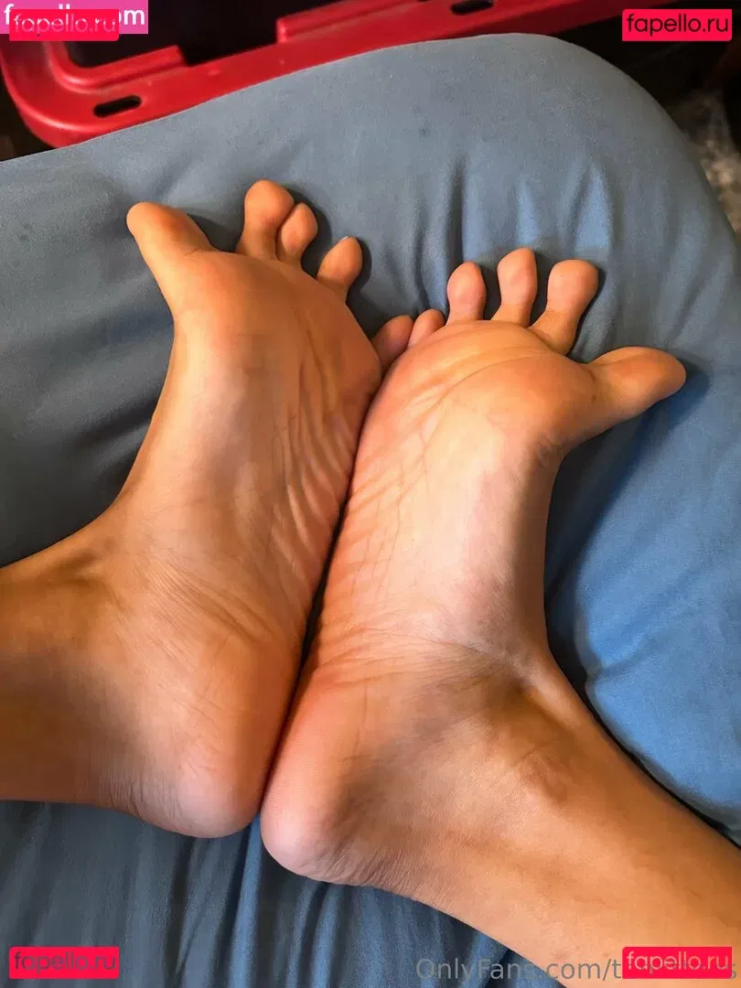 tenlittoes Onlyfans Photo Gallery 