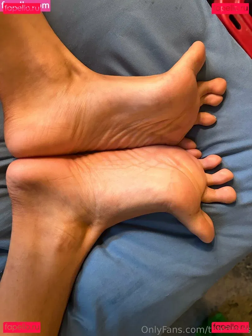 tenlittoes Onlyfans Photo Gallery 