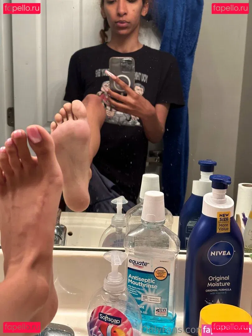 tenlittoes Onlyfans Photo Gallery 