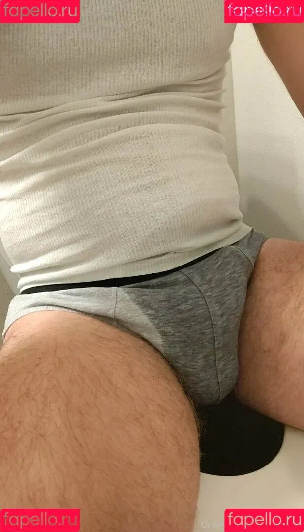 yourwetathlete Onlyfans Photo Gallery 