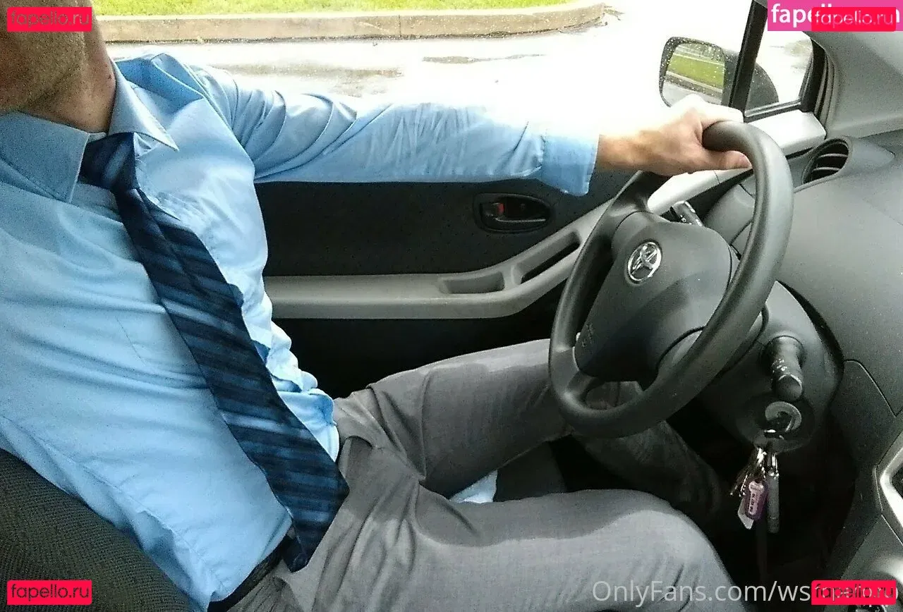 yourwetathlete Onlyfans Photo Gallery 