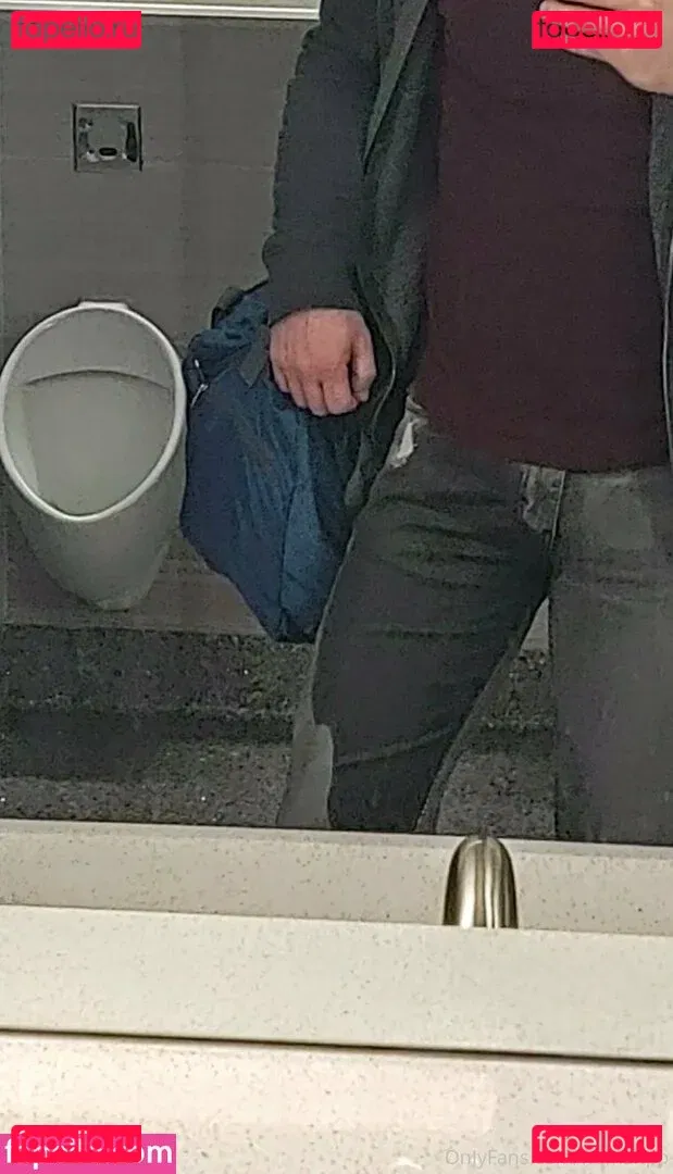 yourwetathlete Onlyfans Photo Gallery 