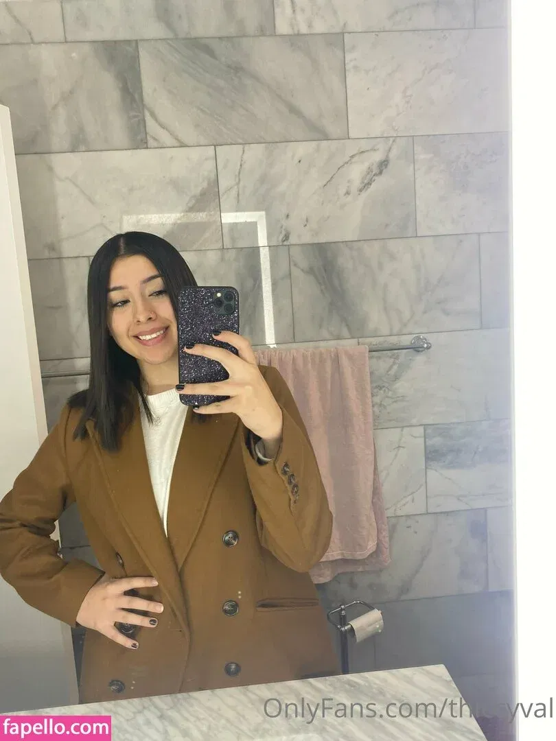 thiccyval Onlyfans Photo Gallery 