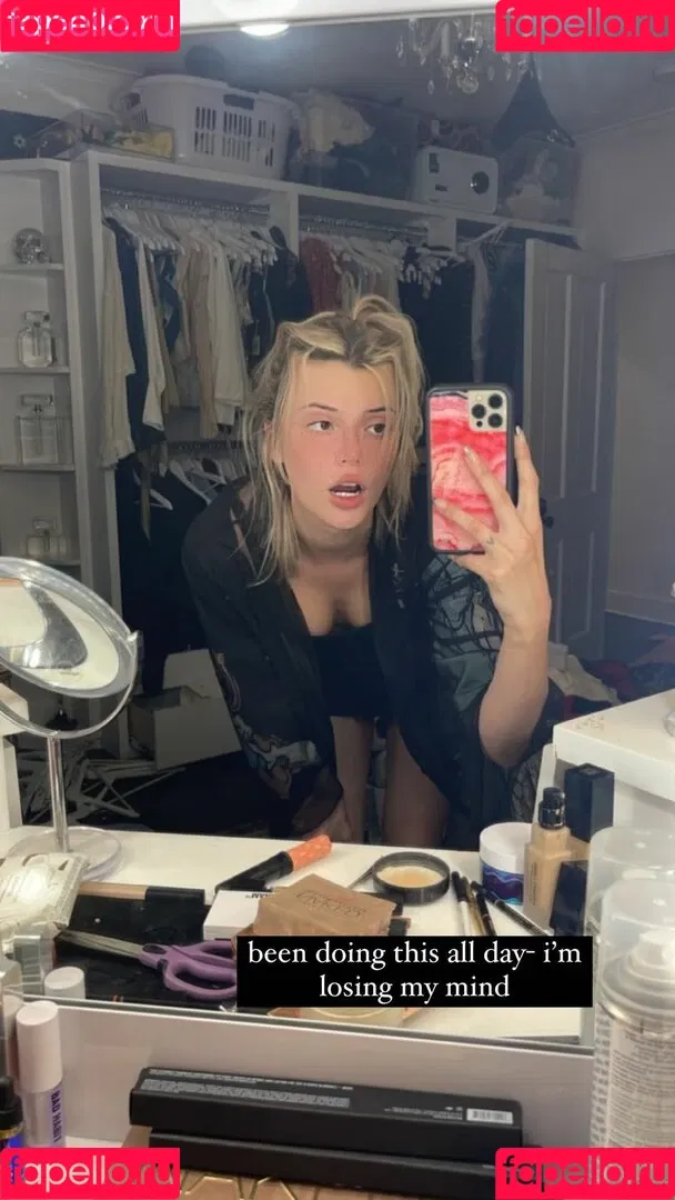 Alissa Violet Onlyfans Photo Gallery 