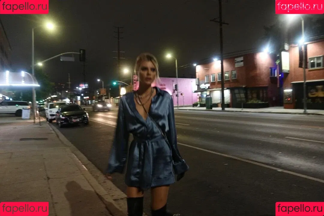 Alissa Violet Onlyfans Photo Gallery 