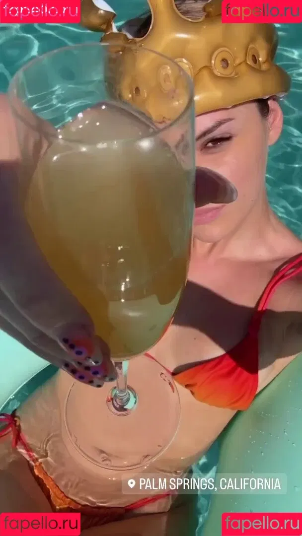 Alissa Violet Onlyfans Photo Gallery 