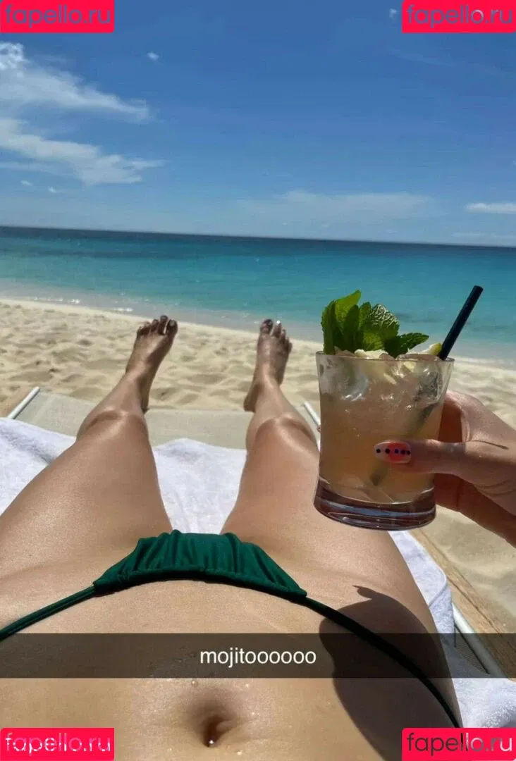 Alissa Violet Onlyfans Photo Gallery 