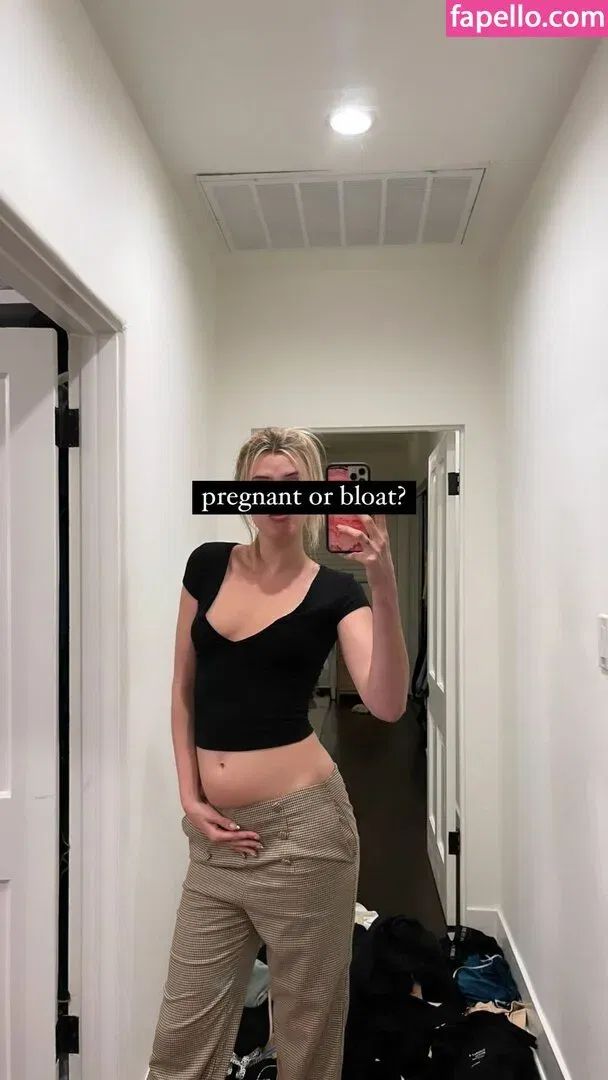 Alissa Violet Onlyfans Photo Gallery 