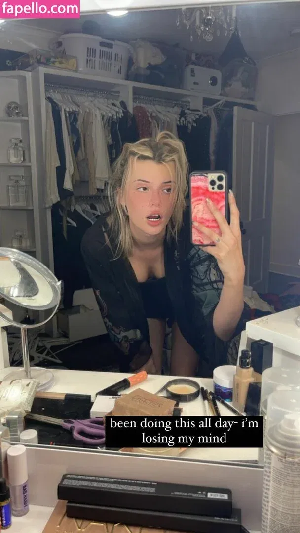 Alissa Violet Onlyfans Photo Gallery 