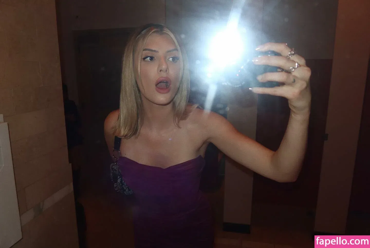 Alissa Violet Onlyfans Photo Gallery 