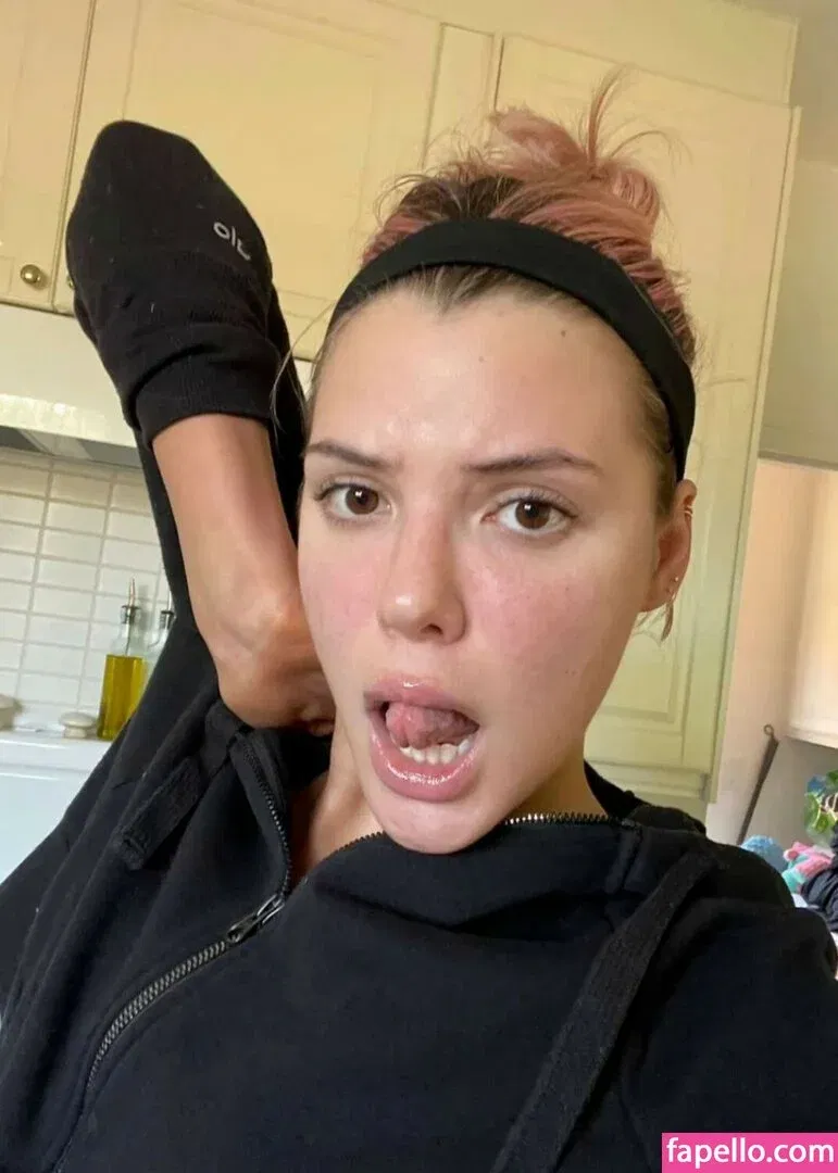 Alissa Violet Onlyfans Photo Gallery 