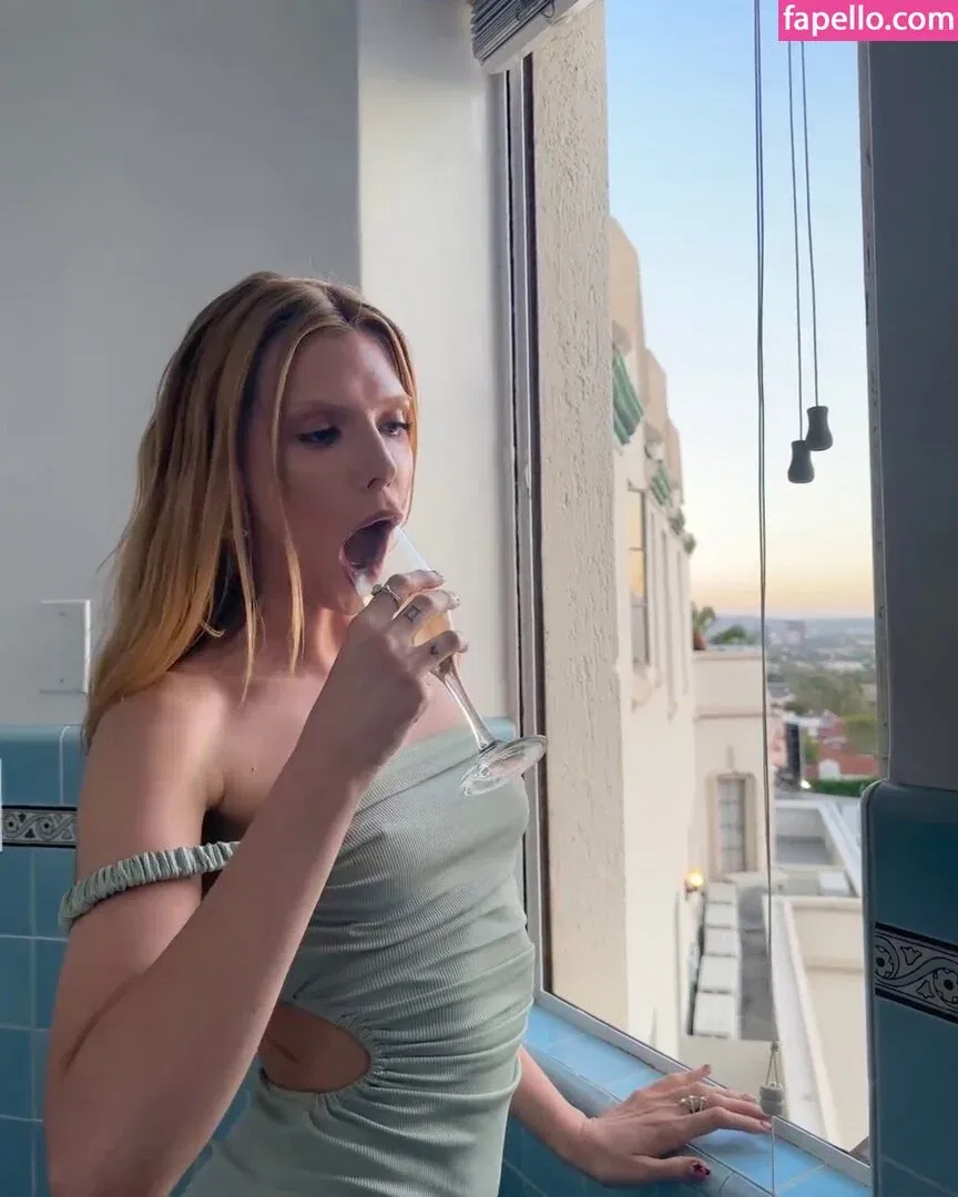 Alissa Violet Onlyfans Photo Gallery 