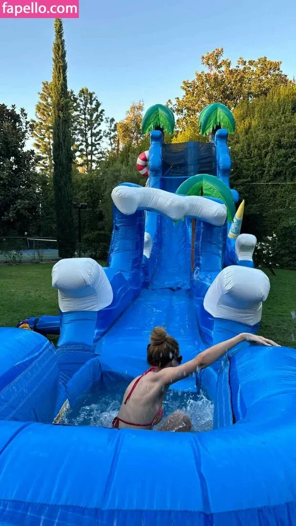 Alissa Violet Onlyfans Photo Gallery 