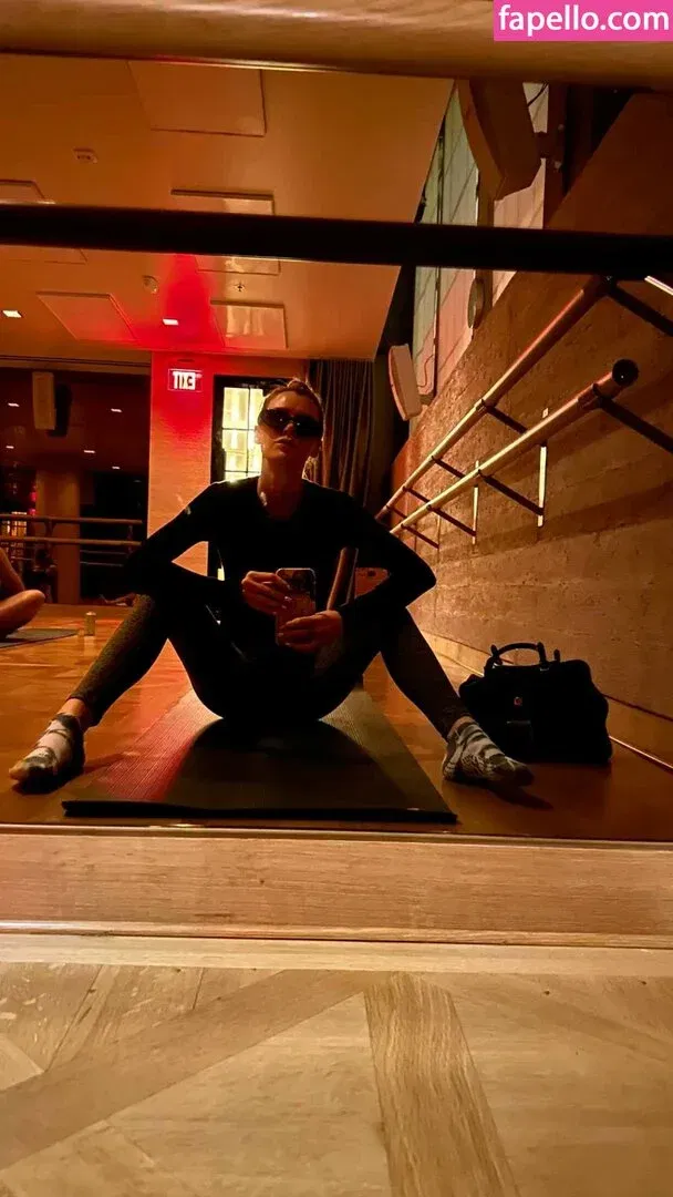 Alissa Violet Onlyfans Photo Gallery 