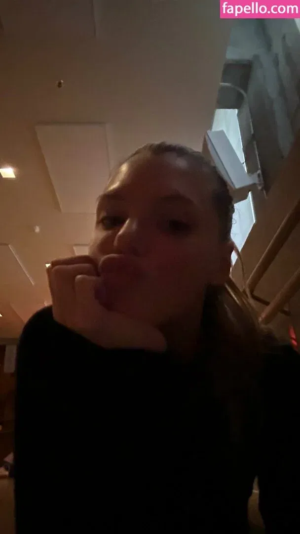 Alissa Violet Onlyfans Photo Gallery 