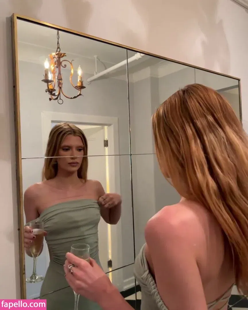 Alissa Violet Onlyfans Photo Gallery 