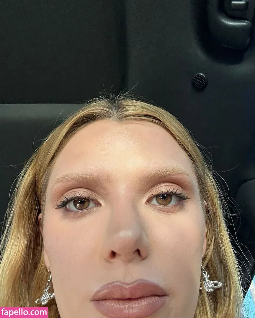 Alissa Violet Onlyfans Photo Gallery 