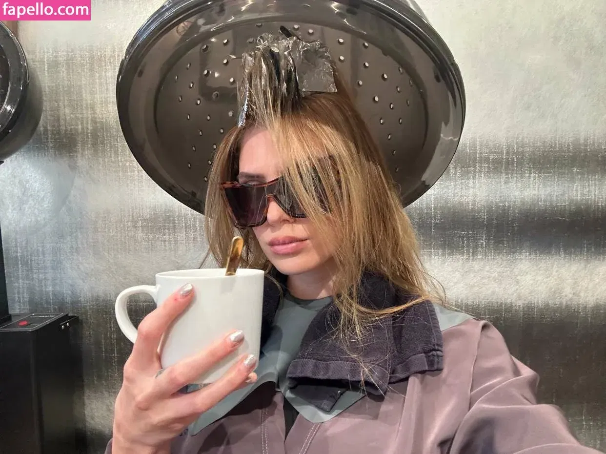 Alissa Violet Onlyfans Photo Gallery 