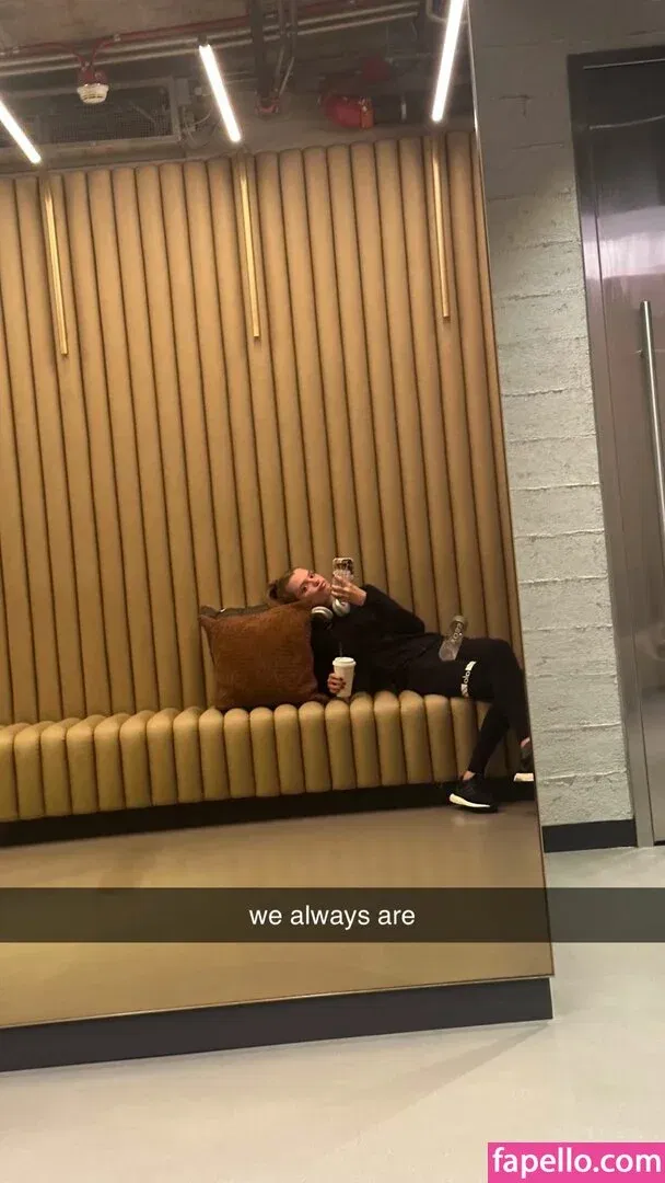 Alissa Violet Onlyfans Photo Gallery 