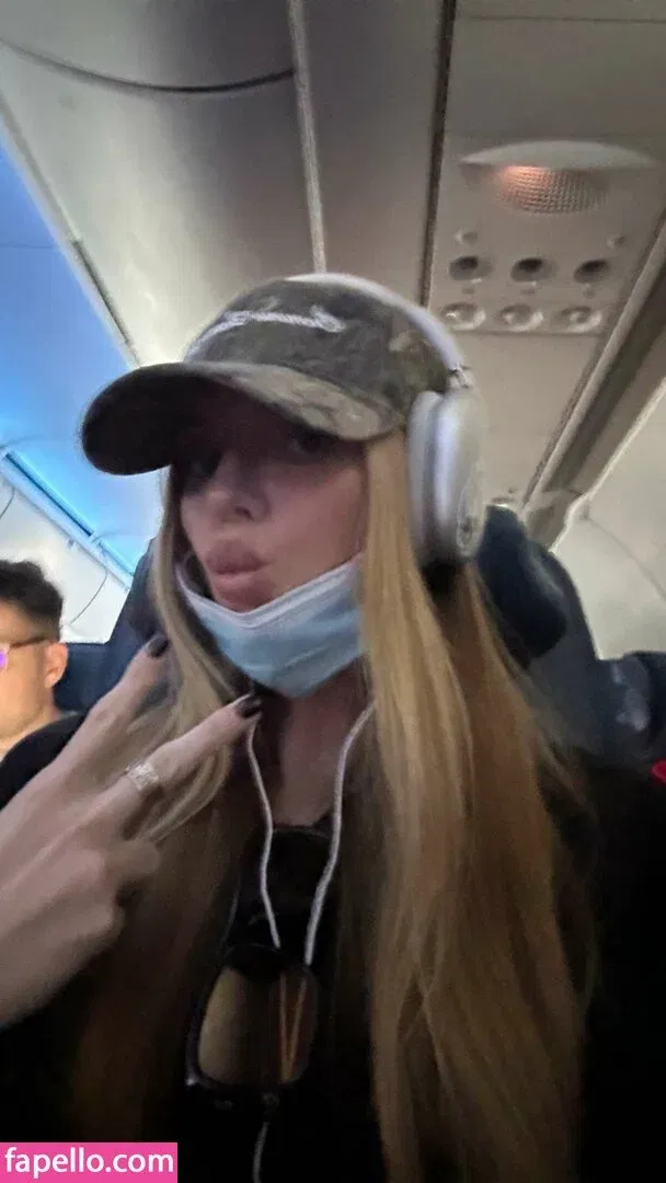 Alissa Violet Onlyfans Photo Gallery 