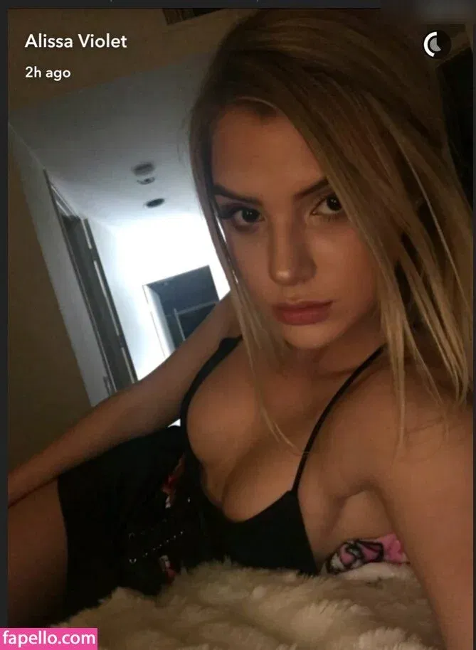 Alissa Violet Onlyfans Photo Gallery 