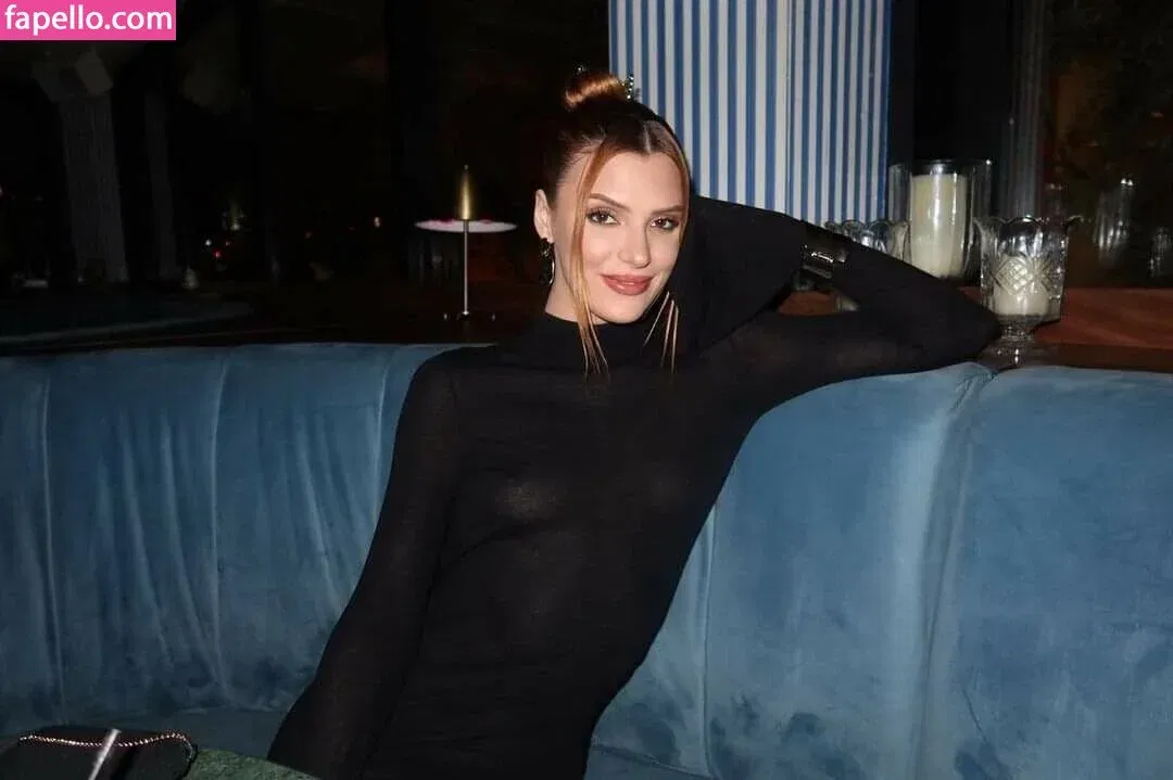 Alissa Violet Onlyfans Photo Gallery 