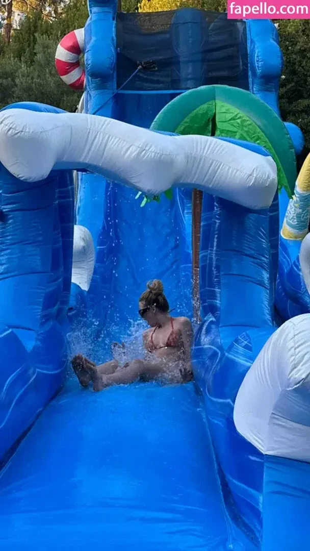 Alissa Violet Onlyfans Photo Gallery 