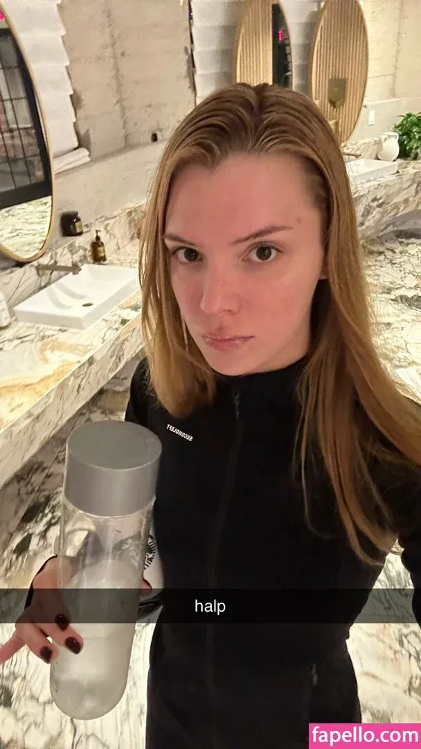 Alissa Violet Onlyfans Photo Gallery 