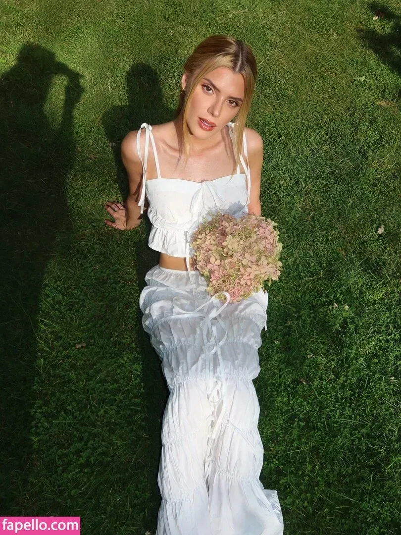 Alissa Violet Onlyfans Photo Gallery 