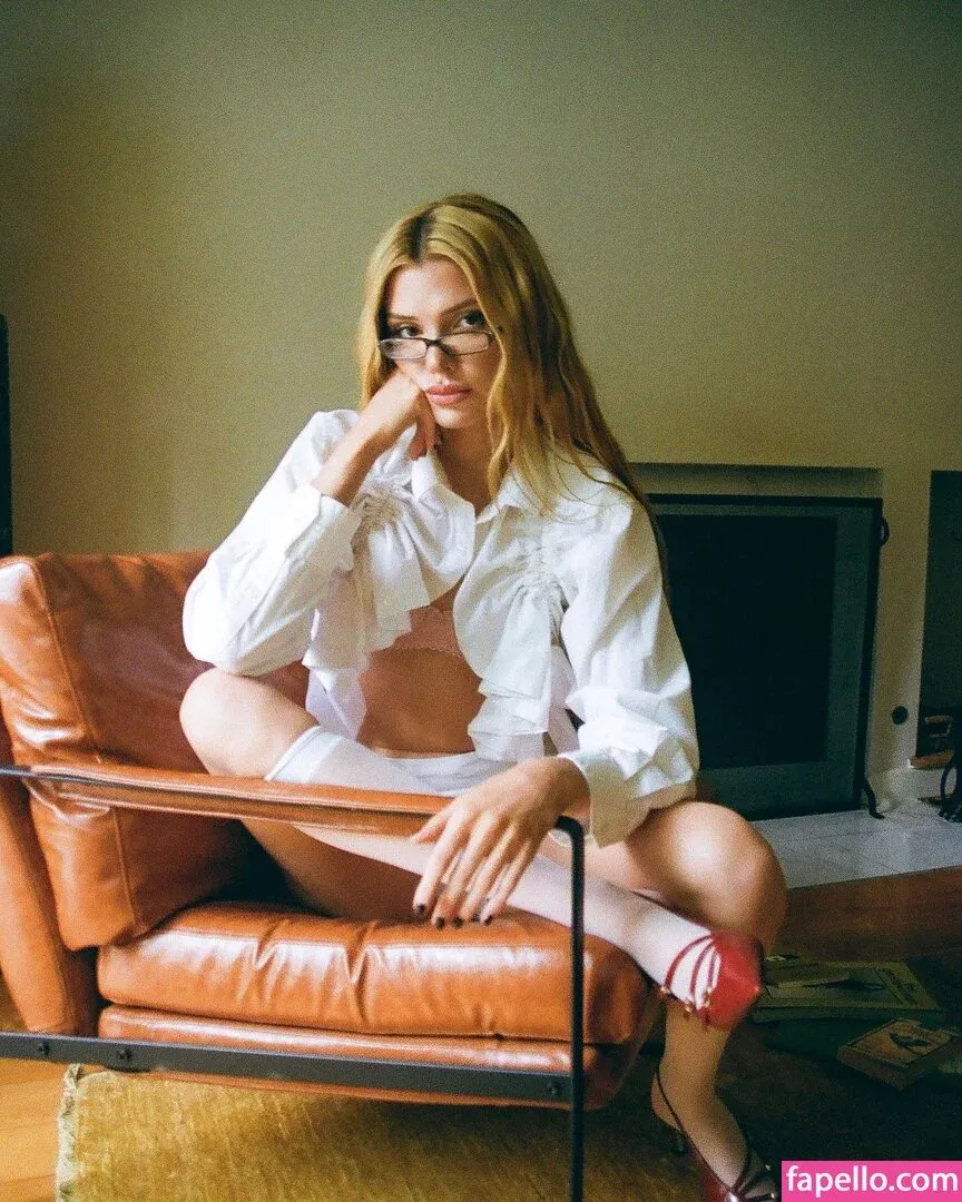 Alissa Violet Onlyfans Photo Gallery 