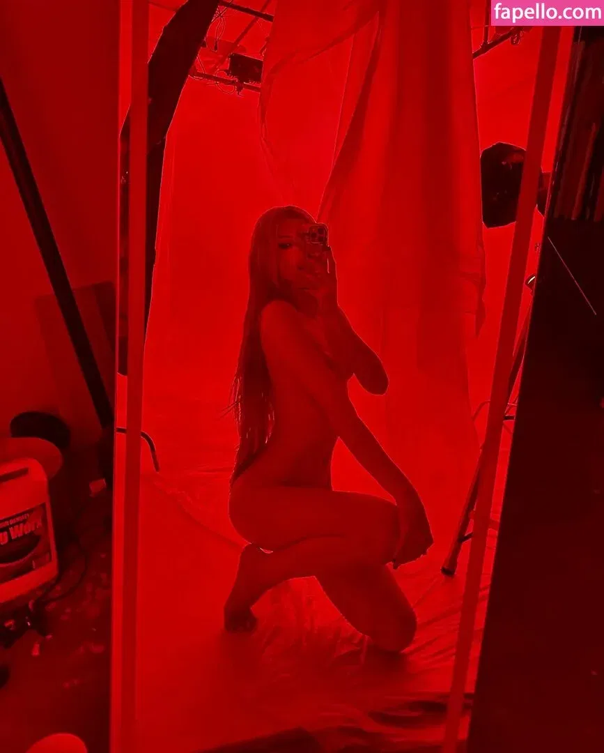 Alissa Violet Onlyfans Photo Gallery 