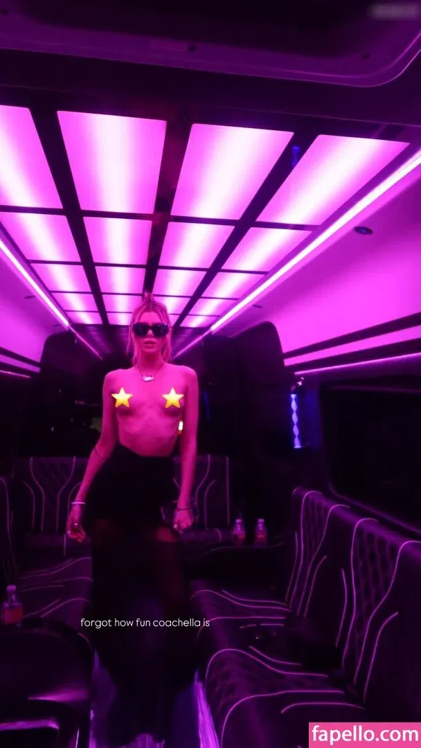 Alissa Violet Onlyfans Photo Gallery 