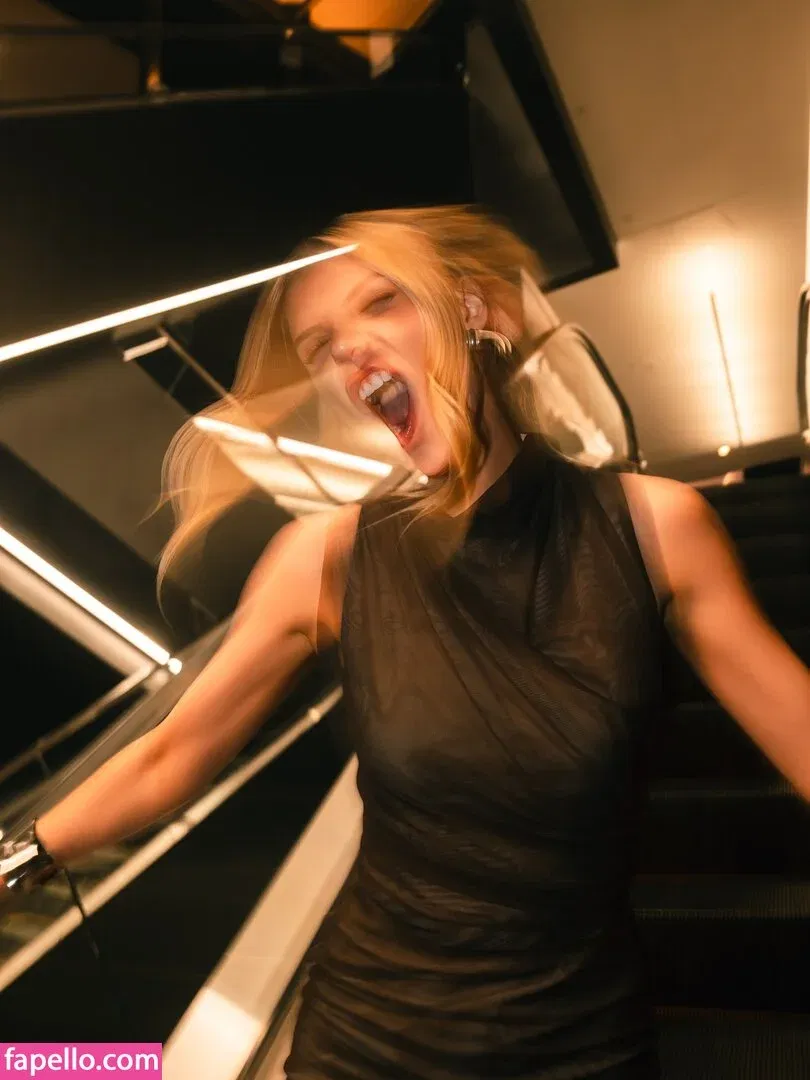 Alissa Violet Onlyfans Photo Gallery 