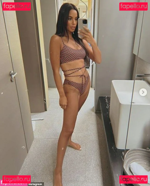 Rochelle Humes Onlyfans Photo Gallery 