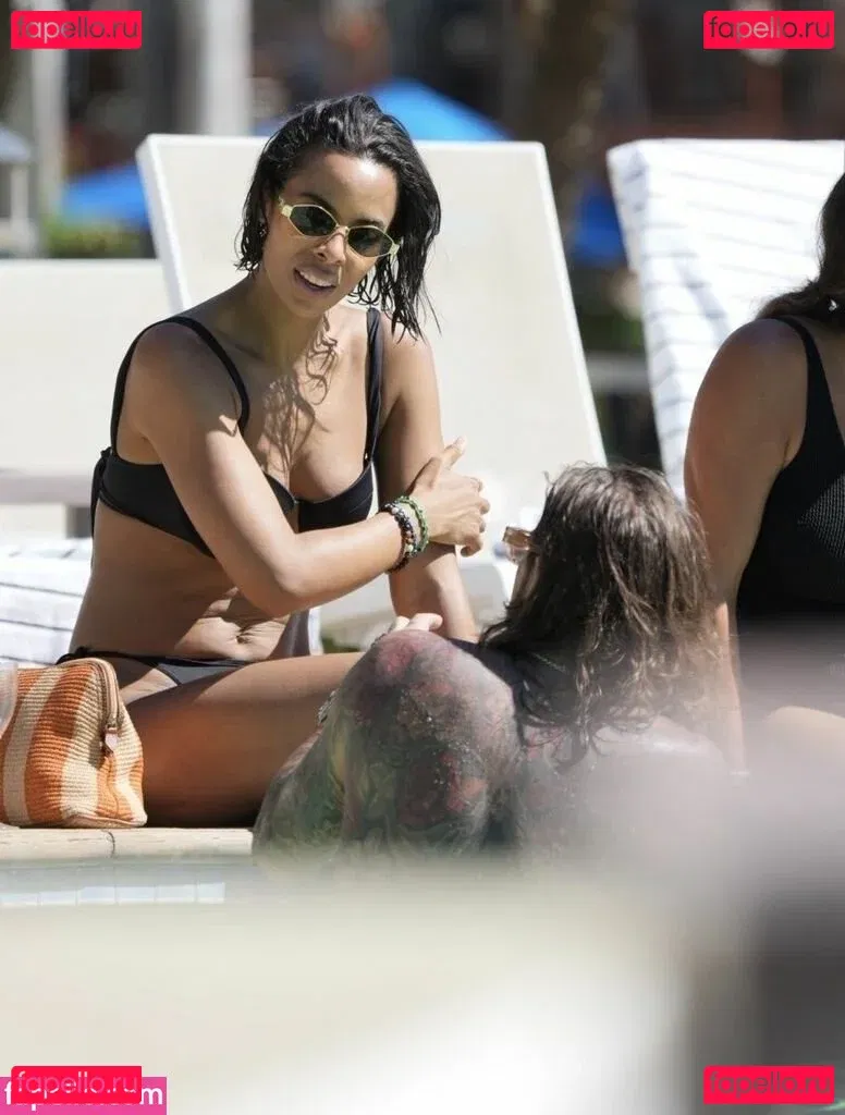 Rochelle Humes Onlyfans Photo Gallery 