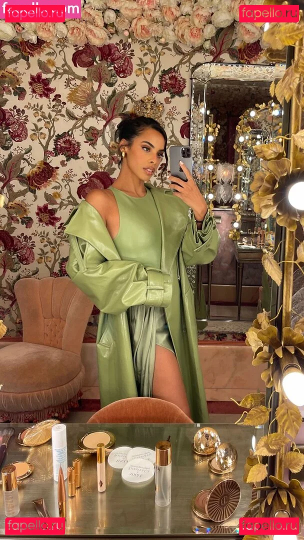 Rochelle Humes Onlyfans Photo Gallery 