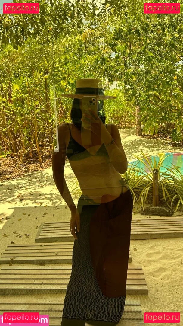 Rochelle Humes Onlyfans Photo Gallery 