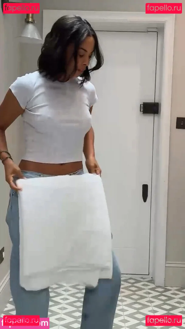 Rochelle Humes Onlyfans Photo Gallery 