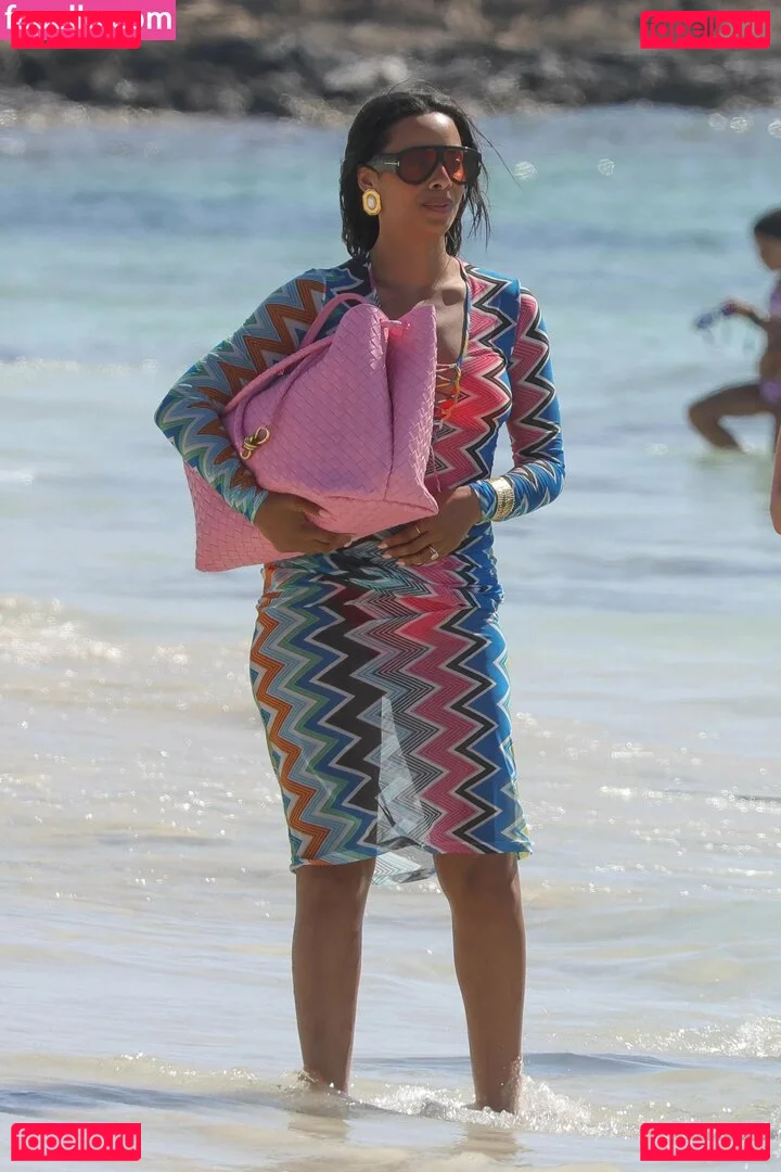 Rochelle Humes Onlyfans Photo Gallery 