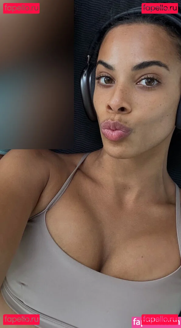 Rochelle Humes Onlyfans Photo Gallery 