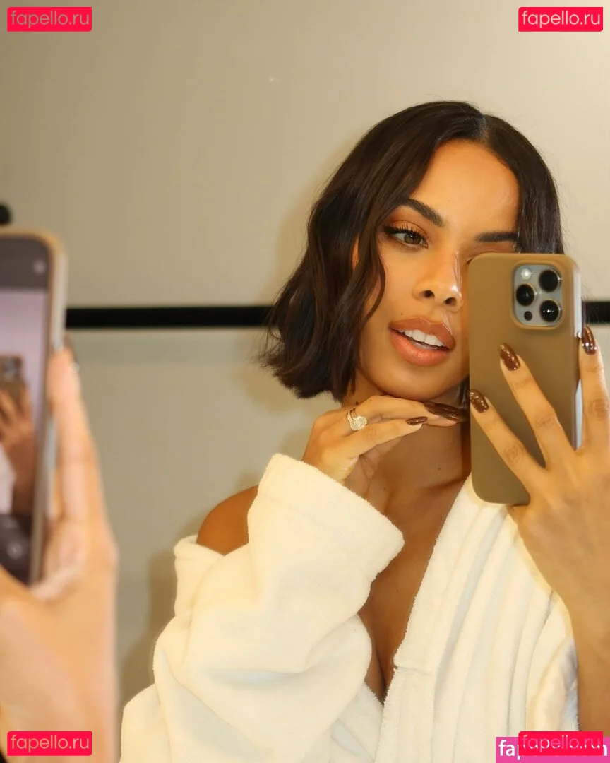 Rochelle Humes Onlyfans Photo Gallery 