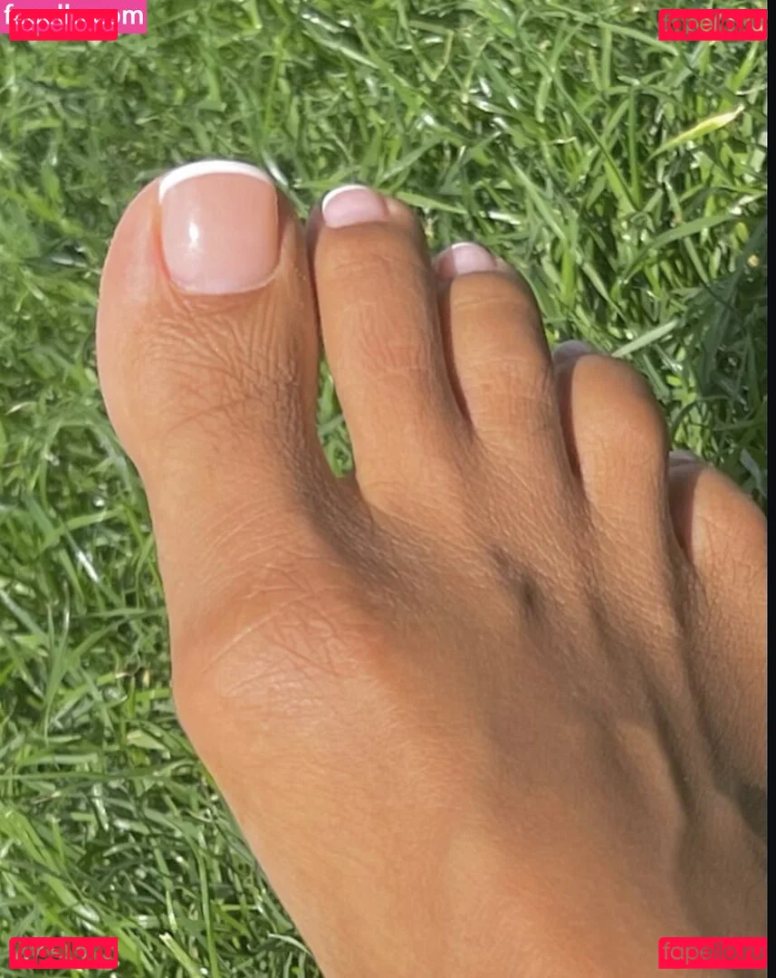 Rochelle Humes Onlyfans Photo Gallery 